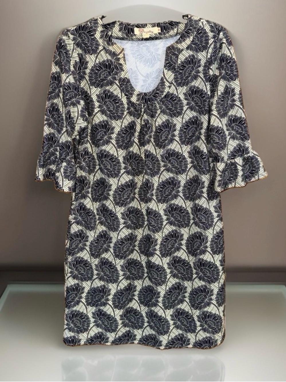 Aryeh Women’s Black & White Floral Midi Shift Dress w/Flutter 3/4 Sleeves-M-EC
